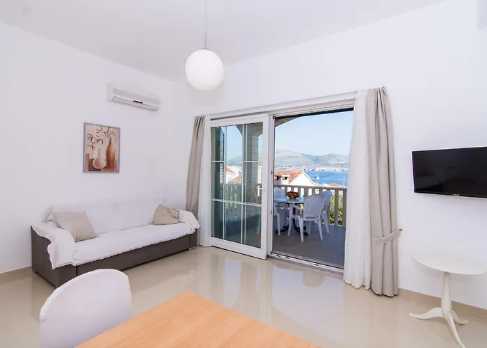 Juric * Trogir